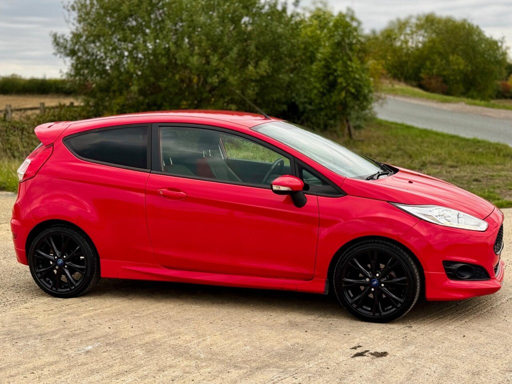 Used Ford Fiesta 2016 for sale - 76581980: Photo 33