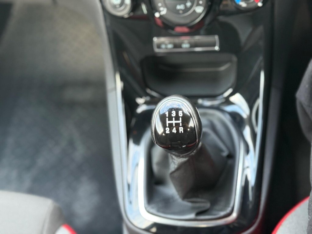 Used Ford Fiesta 2016 for sale - 76581980: Photo 40