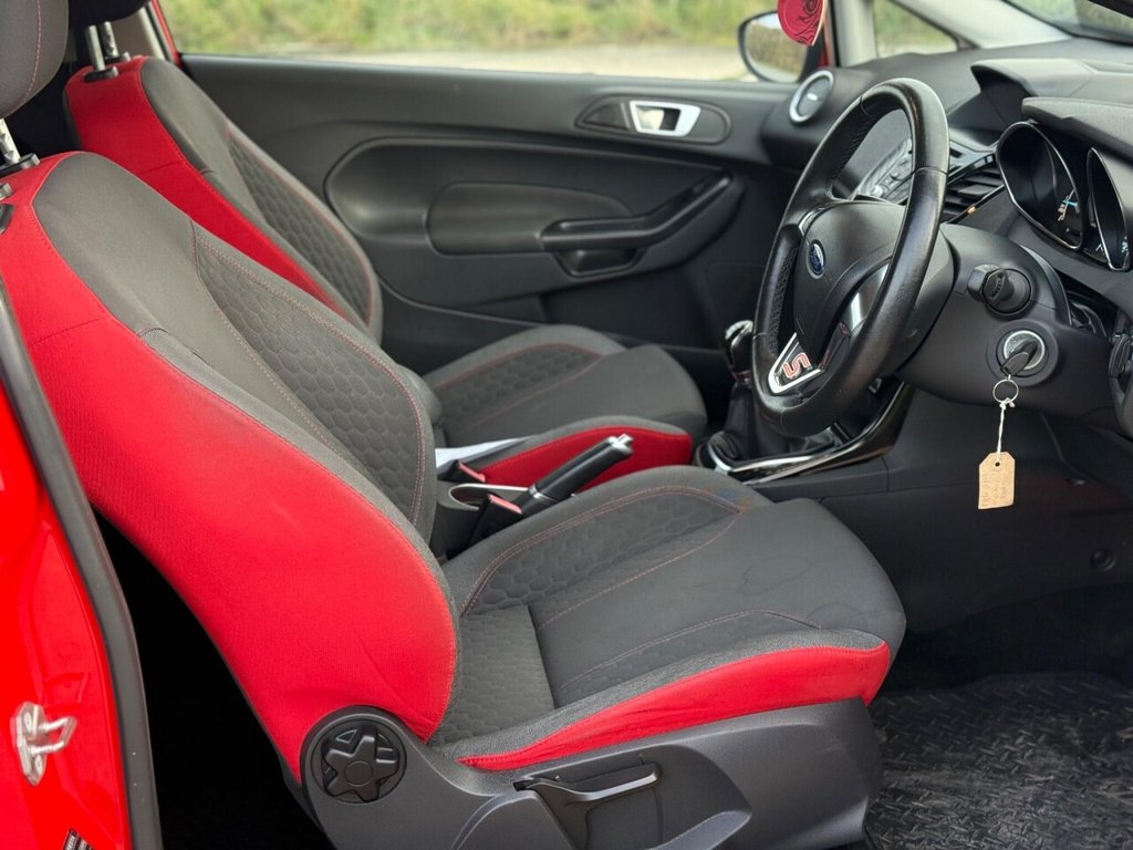 Used Ford Fiesta 2016 for sale - 76581980: Photo 44