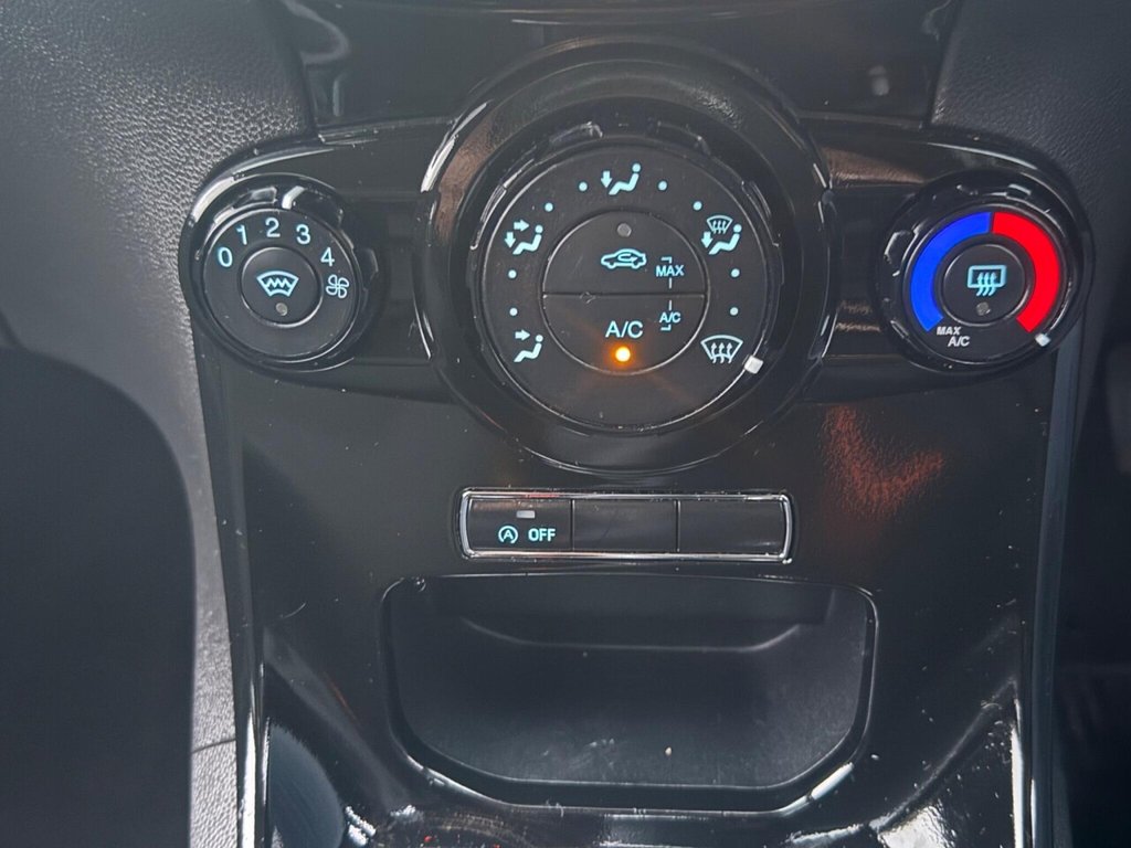 Used Ford Fiesta 2013 for sale - 76623323: Photo 33