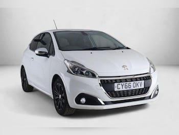 Used Peugeot 208 2016 for sale - 79462204: Photo