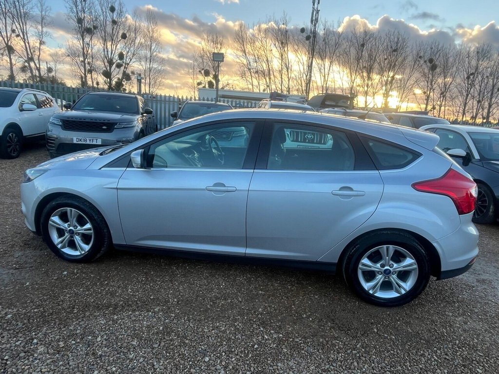 Used Ford Focus 2012 for sale - 76454349: Photo 19