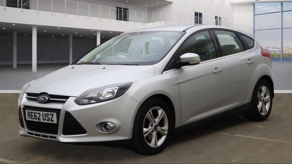 Used Ford Focus 2012 for sale - 76454349: Photo 2