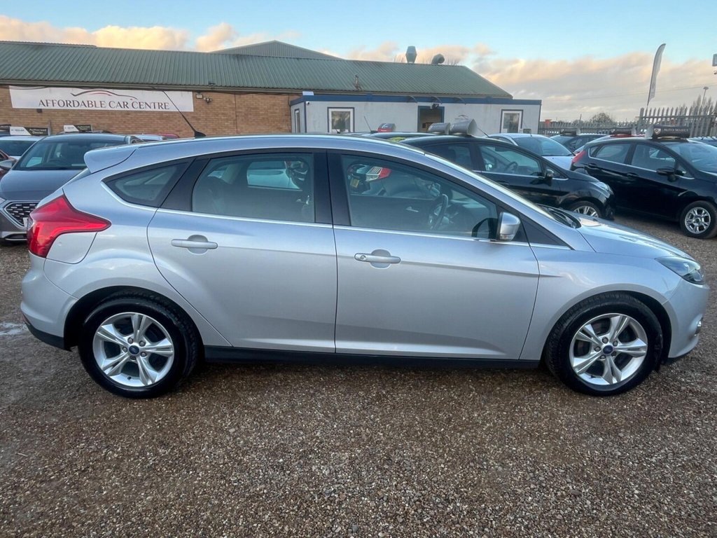 Used Ford Focus 2012 for sale - 76454349: Photo 23