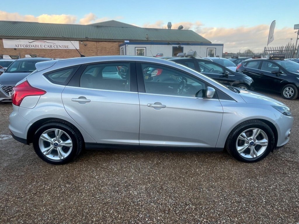 Used Ford Focus 2012 for sale - 76454349: Photo 24