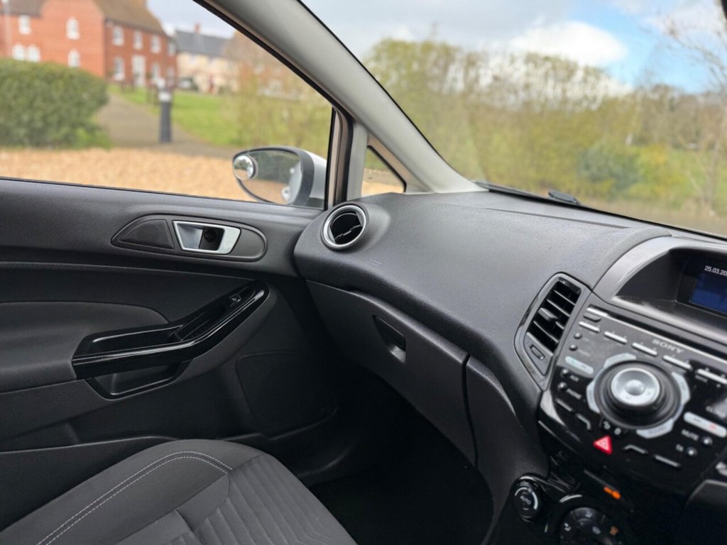 Used Ford Fiesta 2013 for sale - 78022045: Photo 27