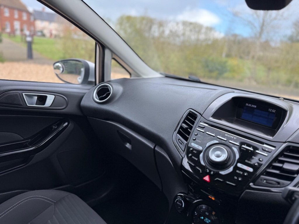 Used Ford Fiesta 2013 for sale - 78022045: Photo 28