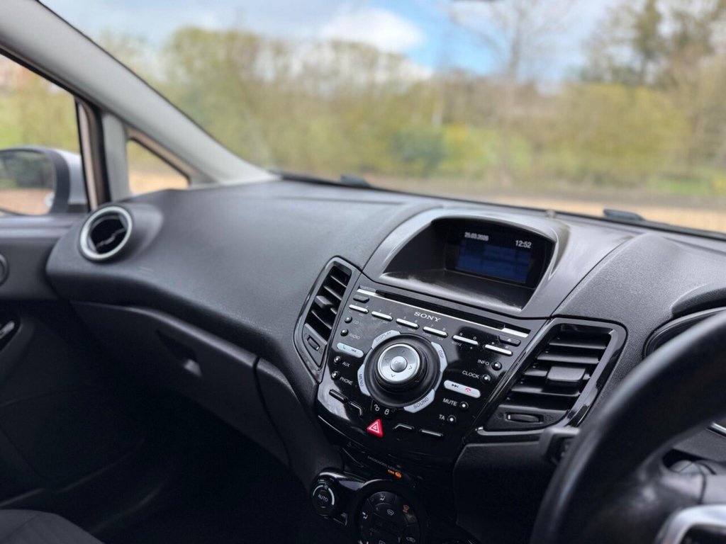 Used Ford Fiesta 2013 for sale - 78022045: Photo 29