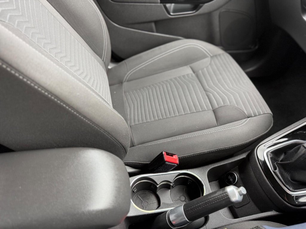 Used Ford Fiesta 2013 for sale - 78022045: Photo 32