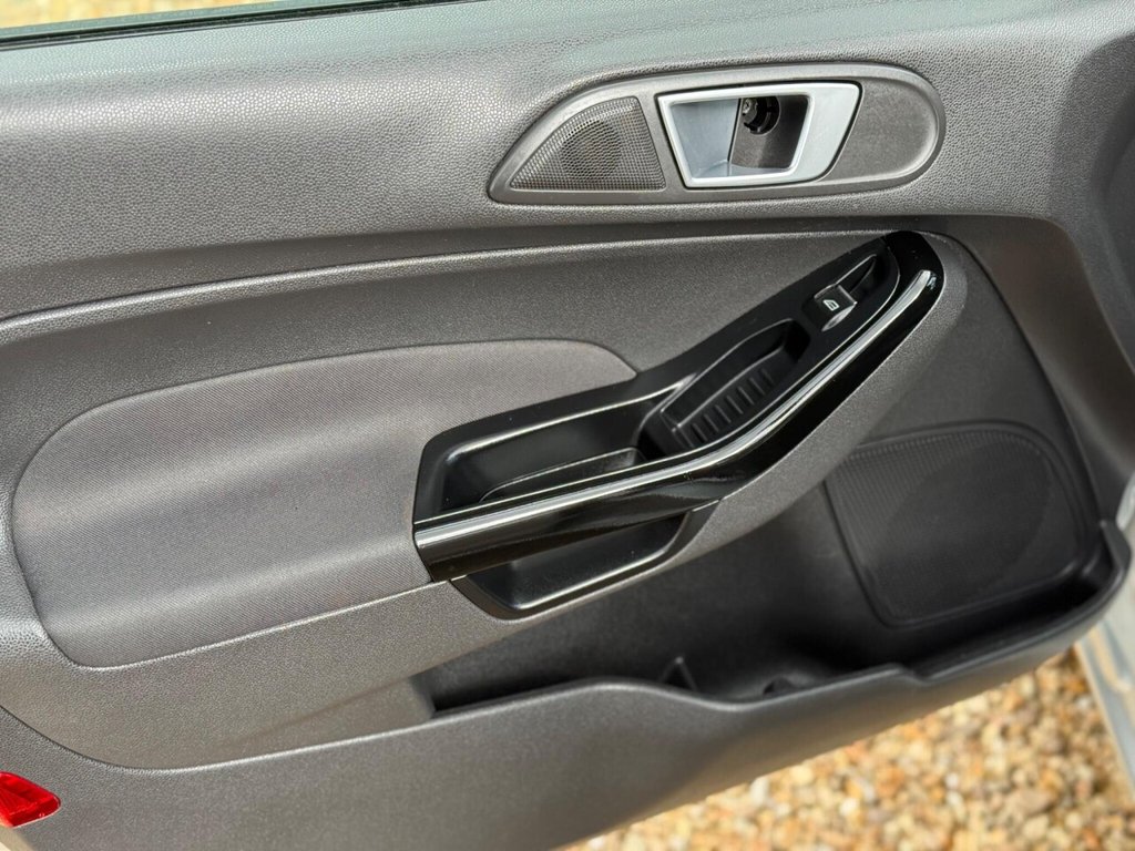 Used Ford Fiesta 2013 for sale - 78022045: Photo 48