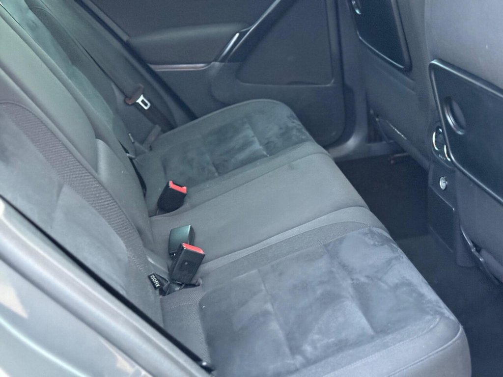 Used Volkswagen Tiguan 2015 for sale - 76582900: Photo 28