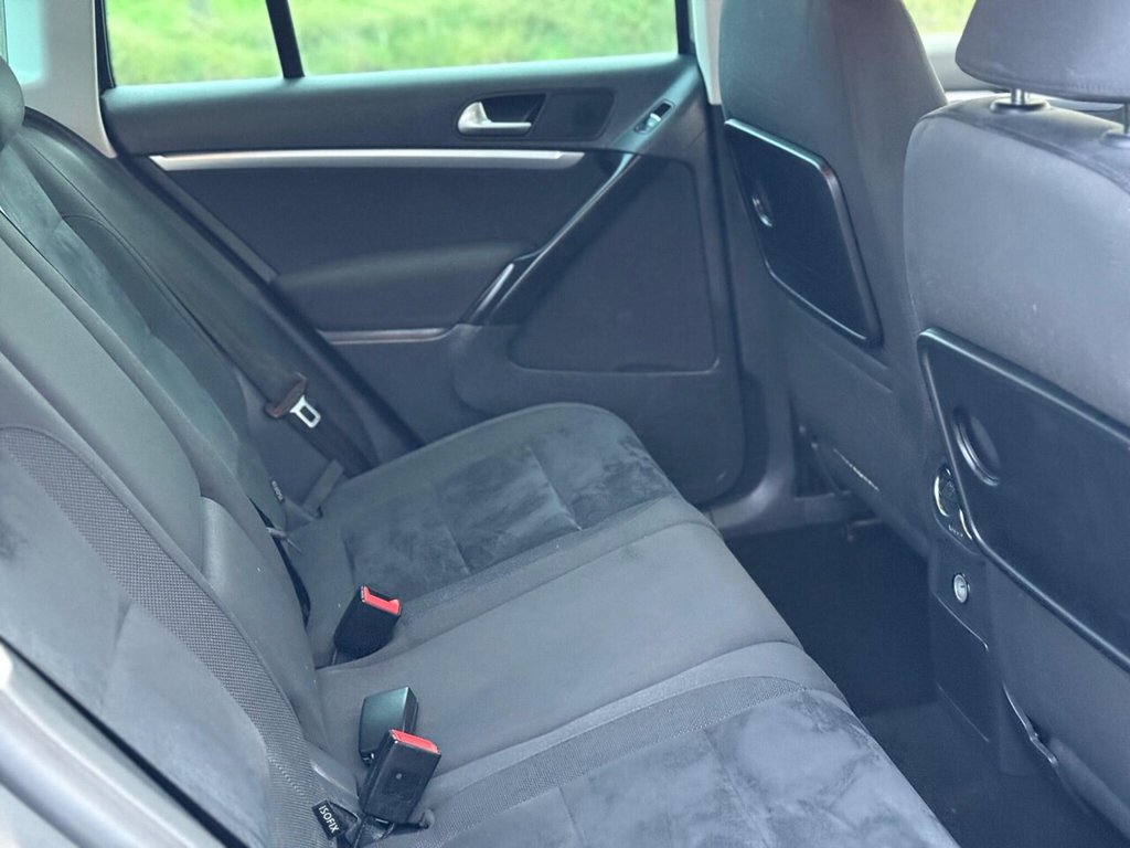 Used Volkswagen Tiguan 2015 for sale - 76582900: Photo 29