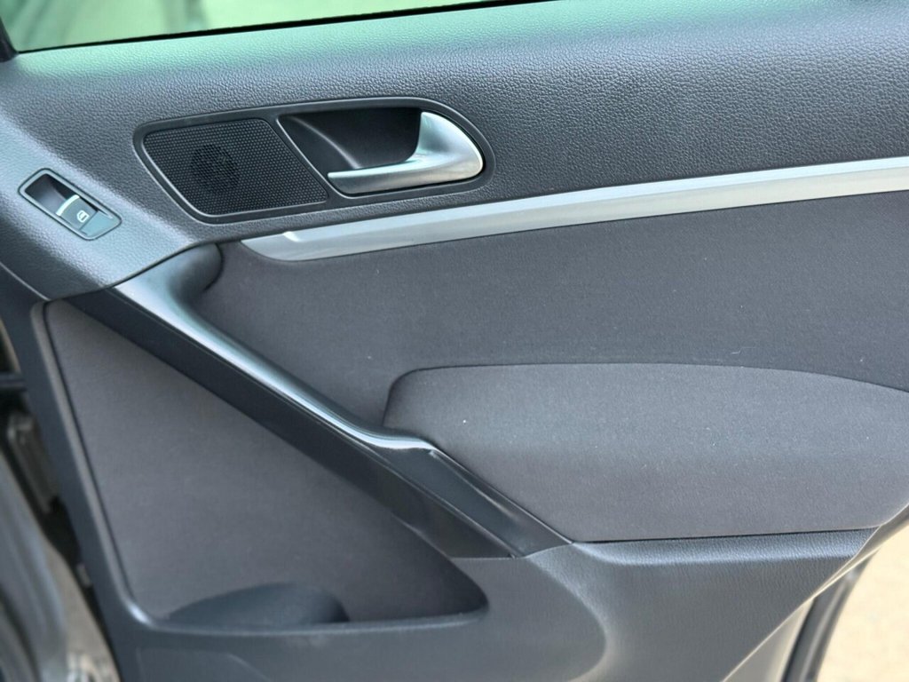 Used Volkswagen Tiguan 2015 for sale - 76582900: Photo 43