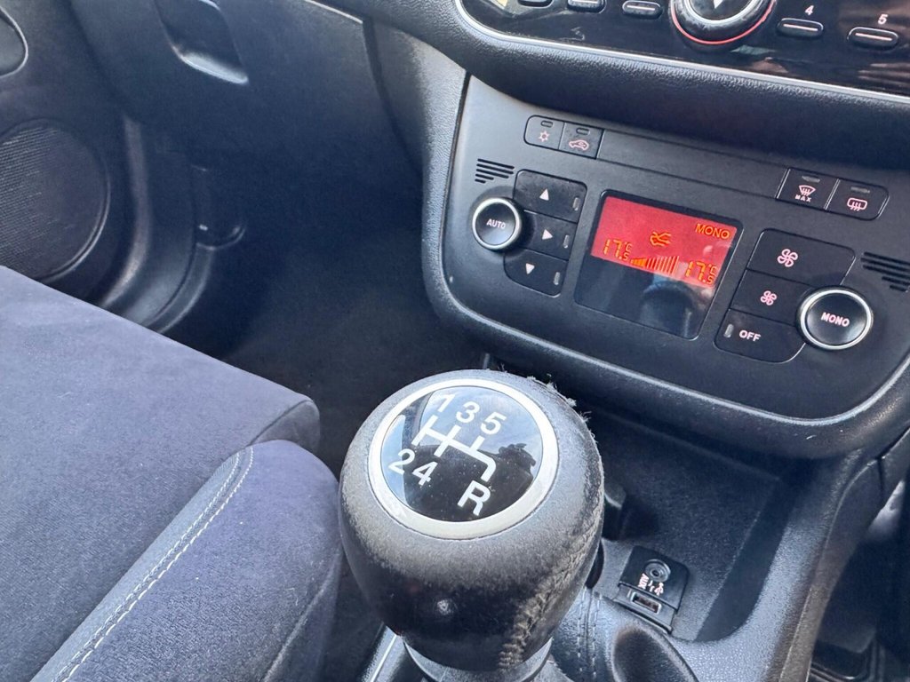 Used Fiat Punto 2014 for sale - 76061866: Photo 17