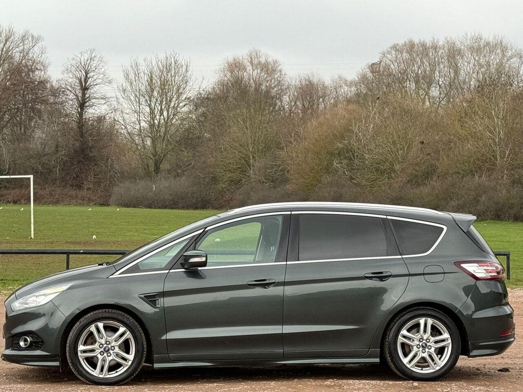Used Ford S-Max 2015 for sale - 77764812: Photo 8