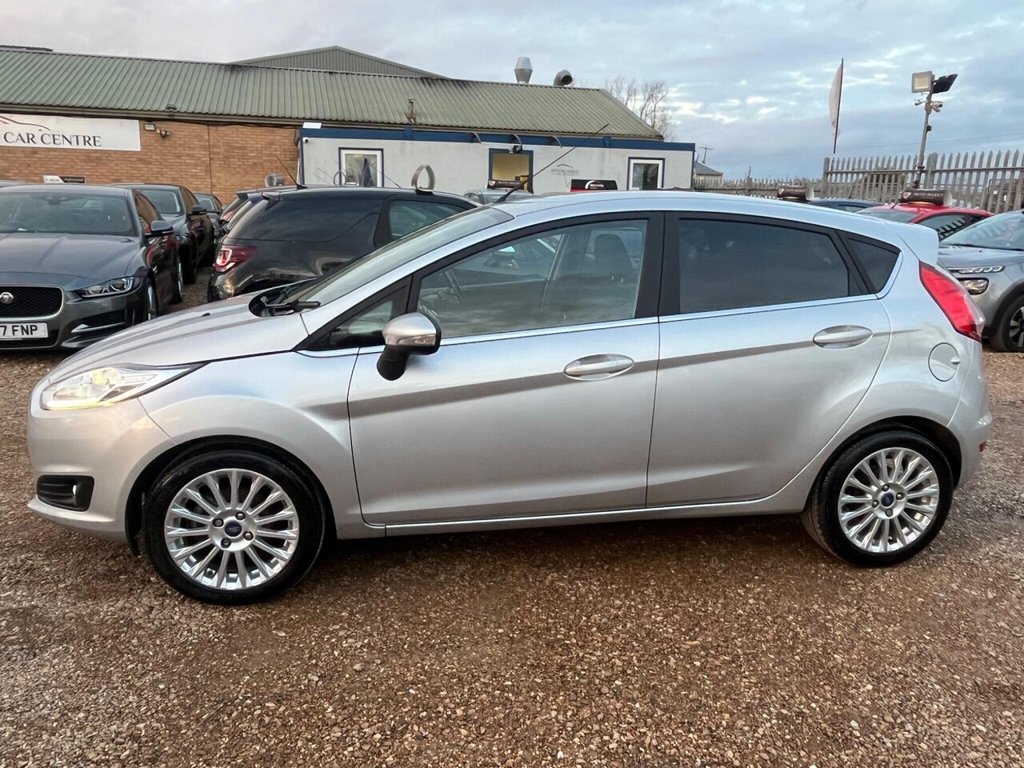 Used Ford Fiesta 2013 for sale - 76445808: Photo 3