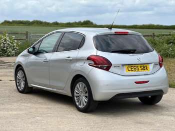 Used Peugeot 208 2015 for sale - 75136094: Photo