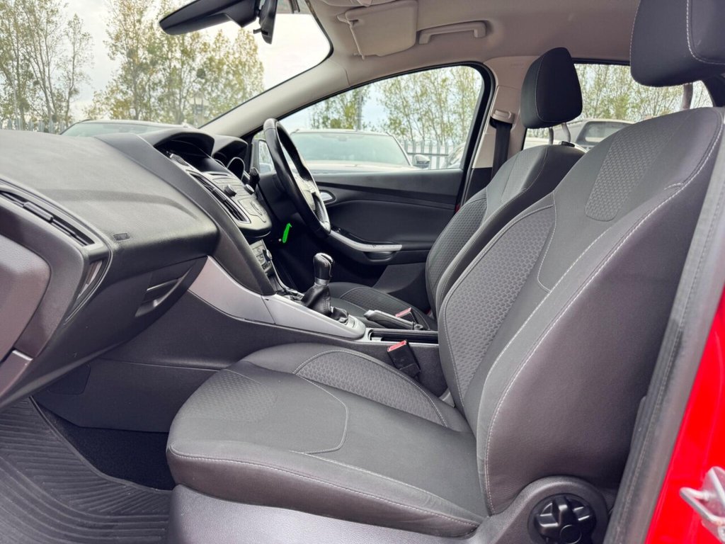 Used Ford Focus 2015 for sale - 76168535: Photo 19