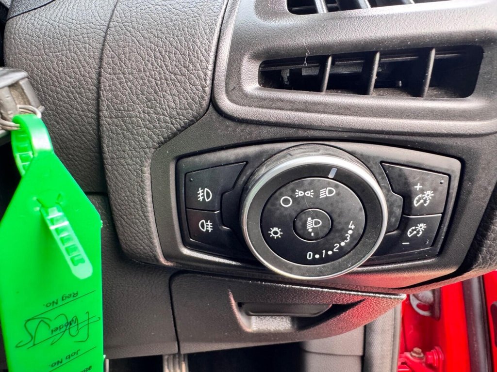 Used Ford Focus 2015 for sale - 76168535: Photo 22