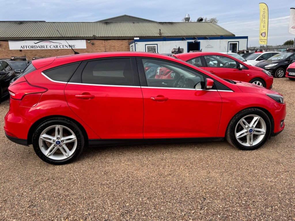 Used Ford Focus 2015 for sale - 76168535: Photo 6