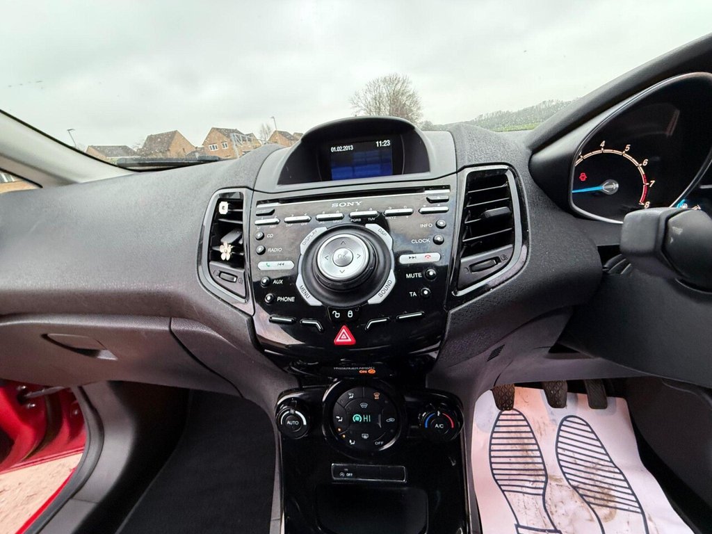 Used Ford Fiesta 2013 for sale - 76223304: Photo 13
