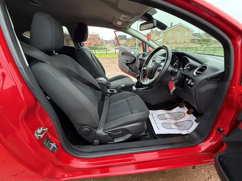 Used Ford Fiesta 2013 for sale - 76223304: Photo 15