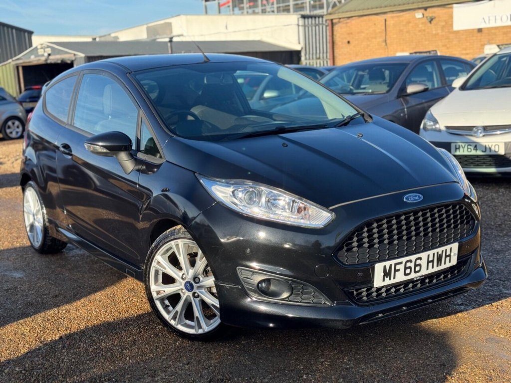 Used Ford Fiesta 2016 for sale - 76751124: Photo 1