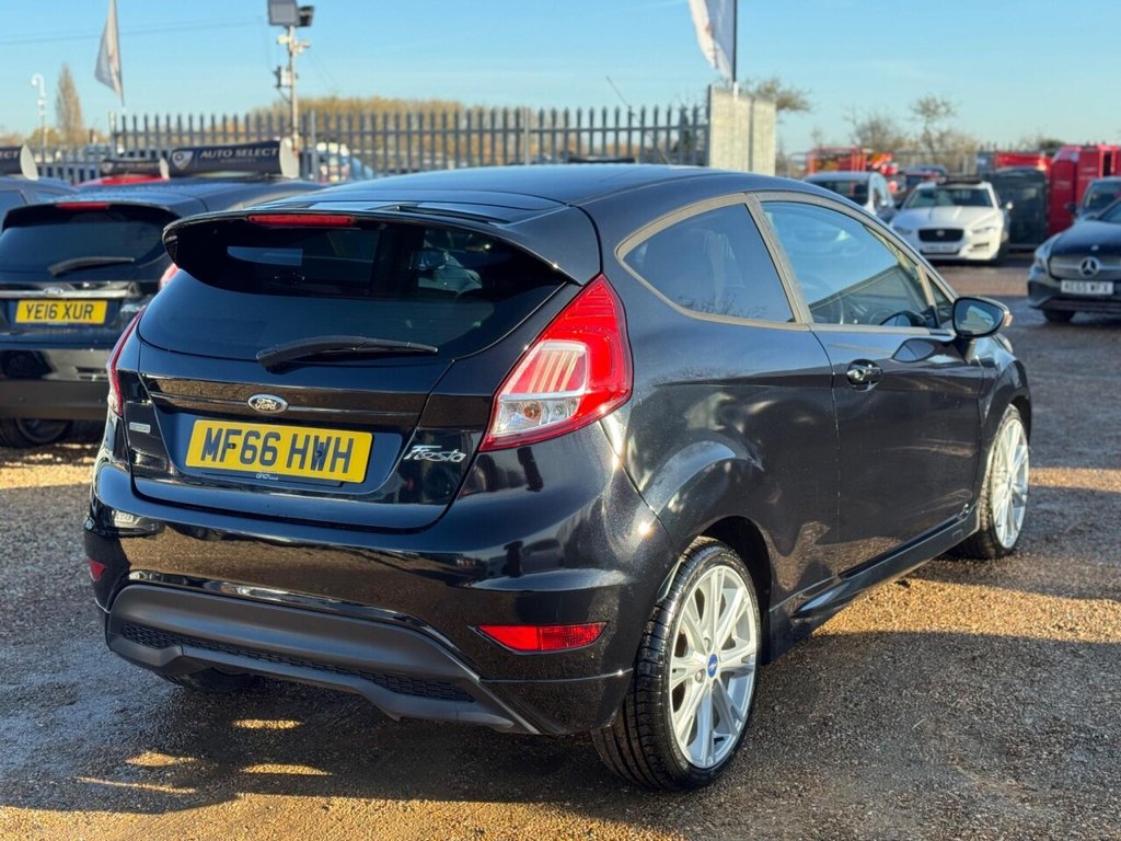 Used Ford Fiesta 2016 for sale - 76751124: Photo 11