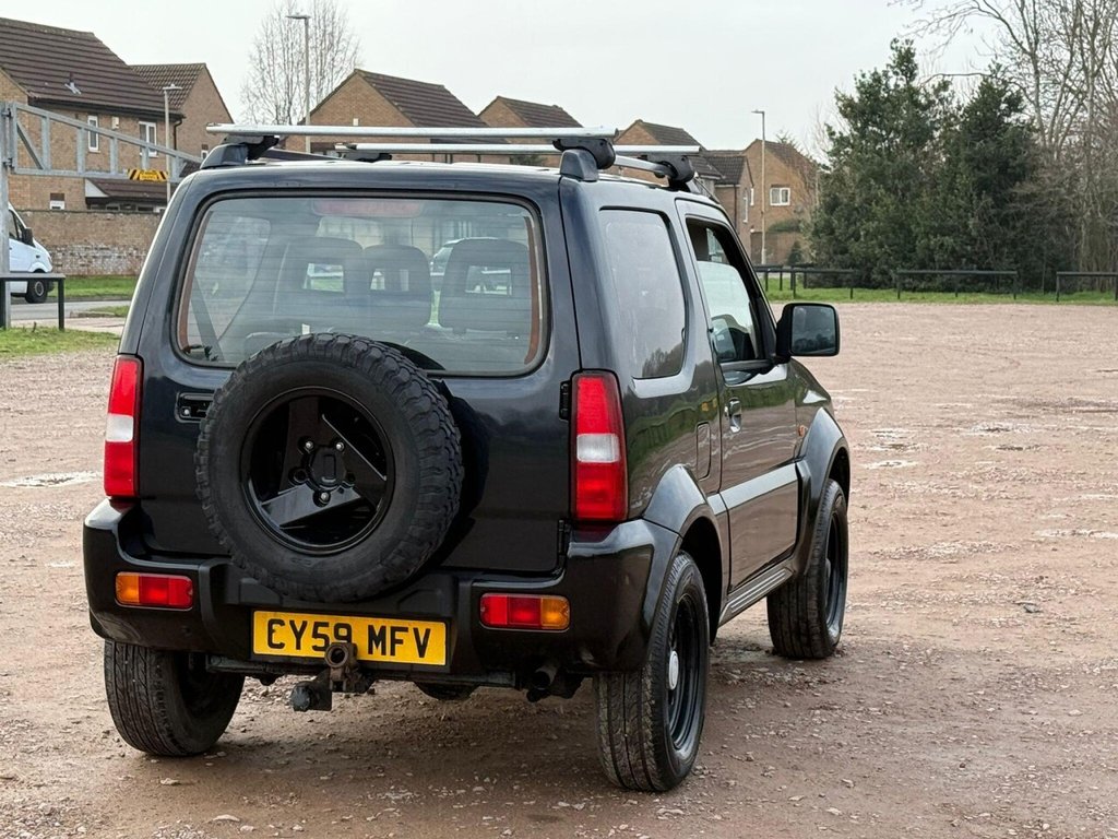 Used Suzuki Jimny 2010 for sale - 77332950: Photo 11