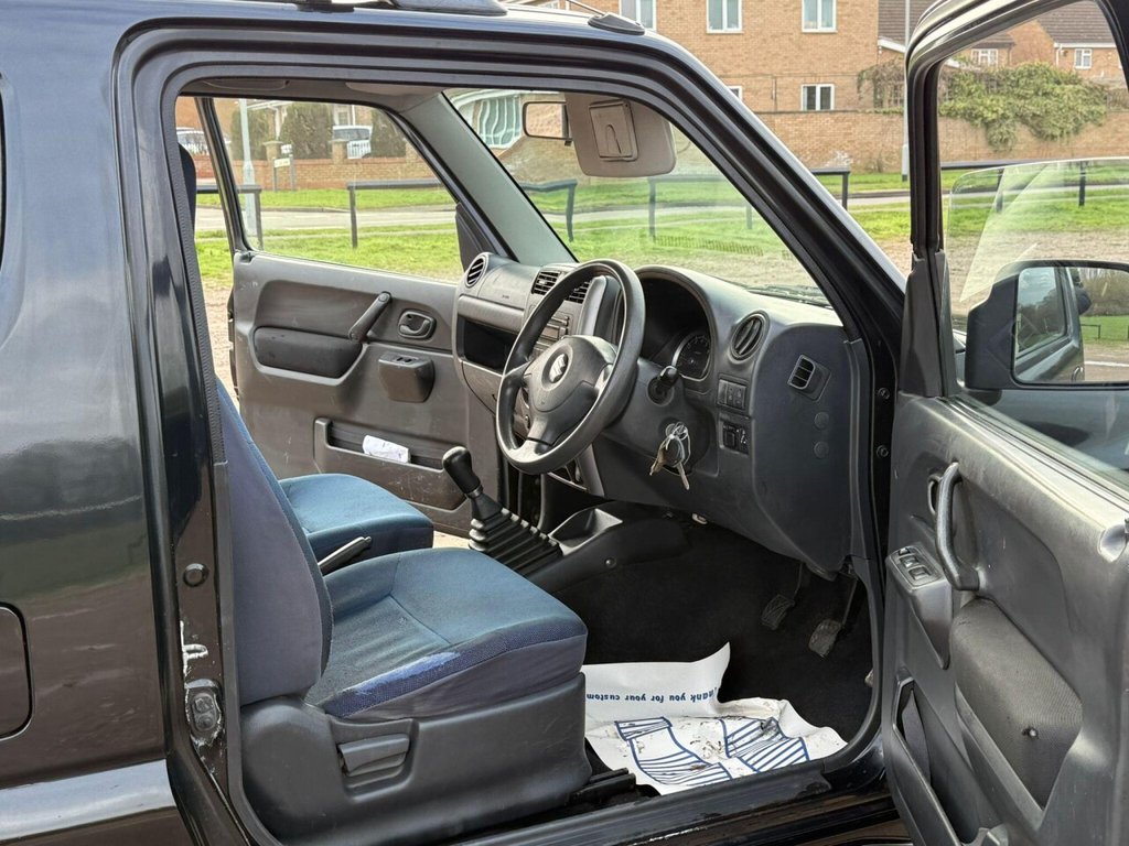 Used Suzuki Jimny 2010 for sale - 77332950: Photo 13