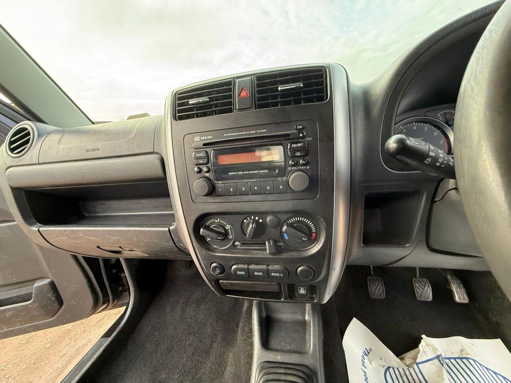 Used Suzuki Jimny 2010 for sale - 77332950: Photo 14