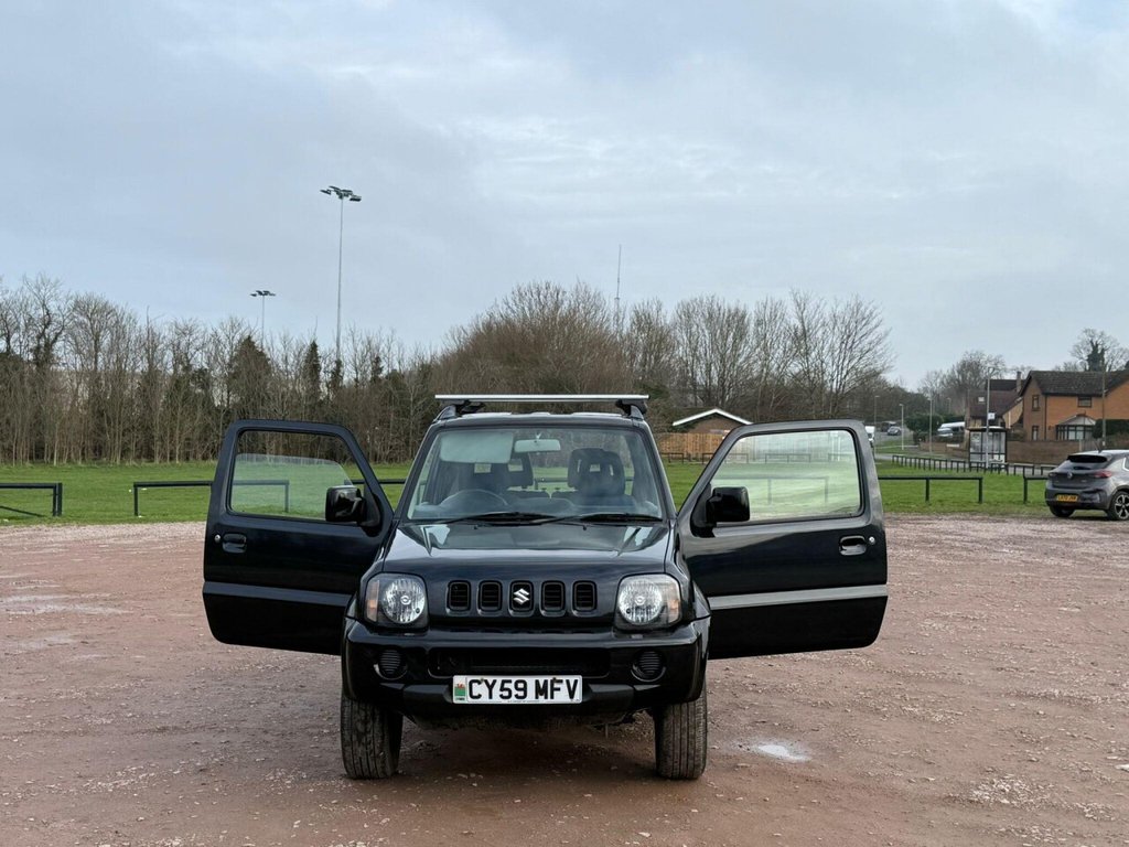Used Suzuki Jimny 2010 for sale - 77332950: Photo 30