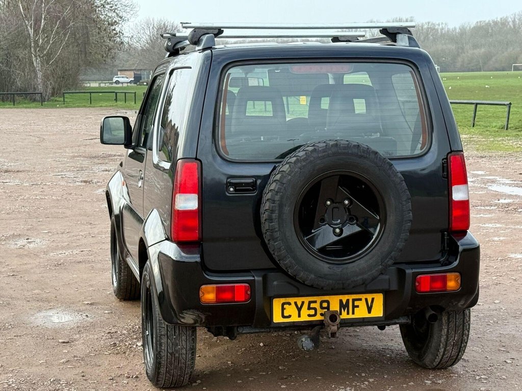 Used Suzuki Jimny 2010 for sale - 77332950: Photo 7