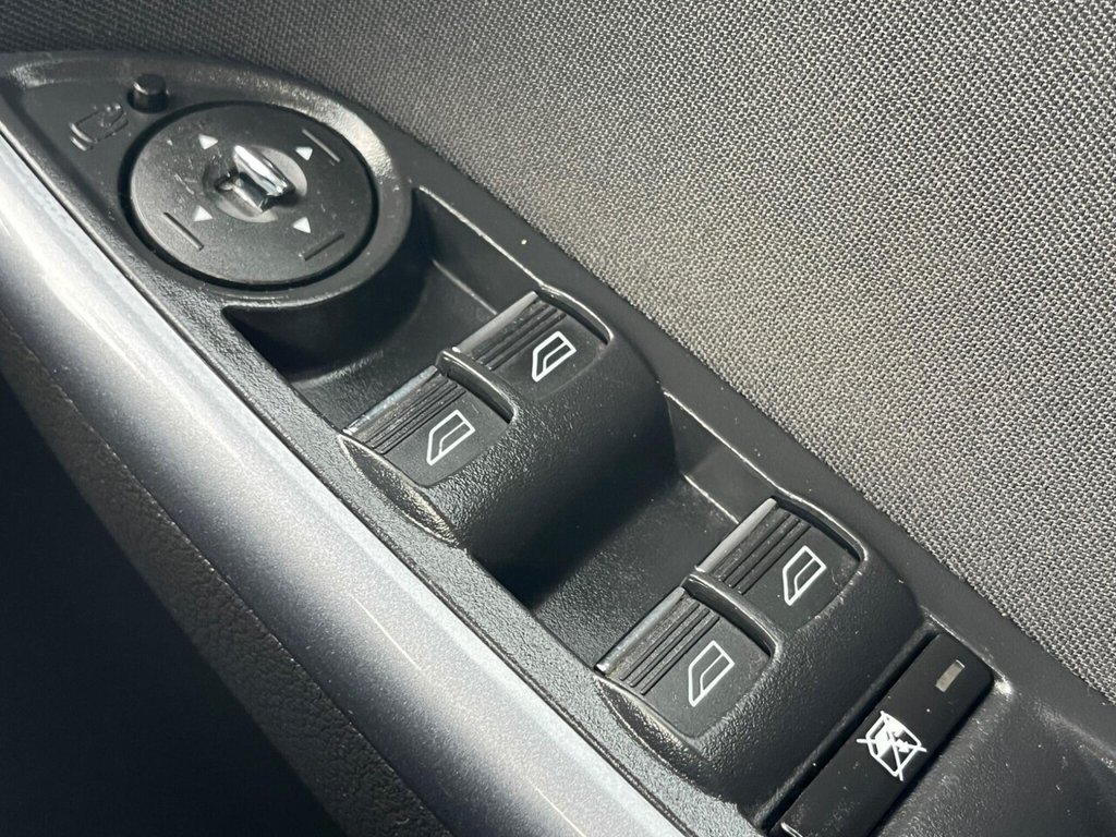 Used Ford Focus 2014 for sale - 76350570: Photo 18
