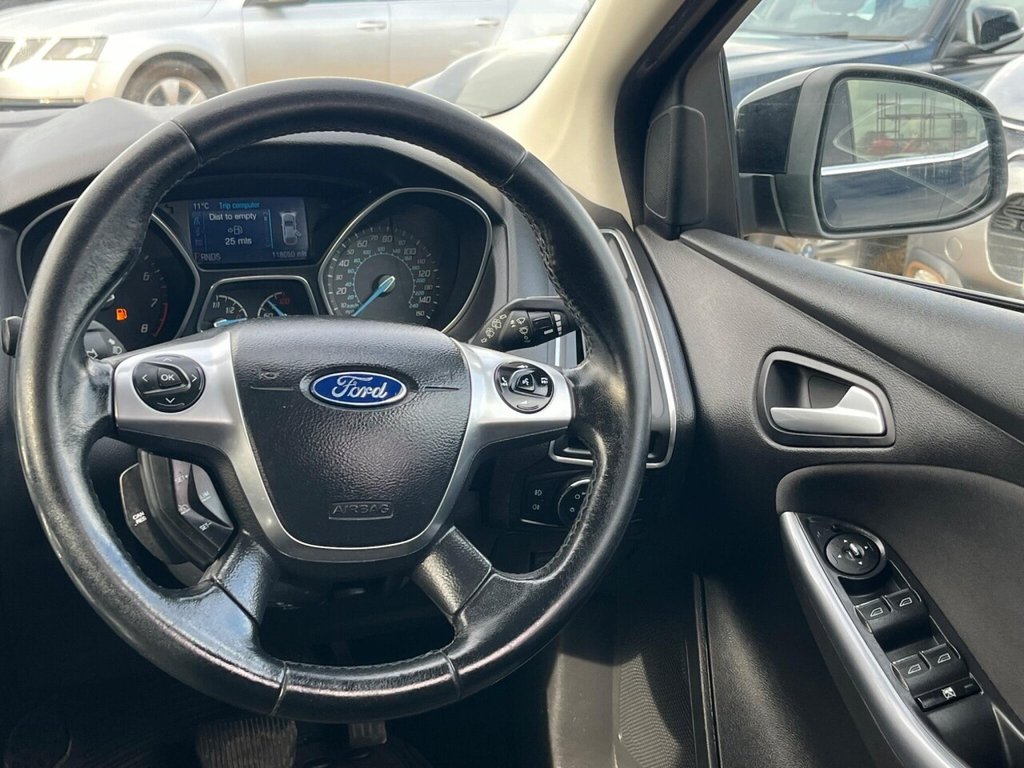 Used Ford Focus 2014 for sale - 76350570: Photo 21