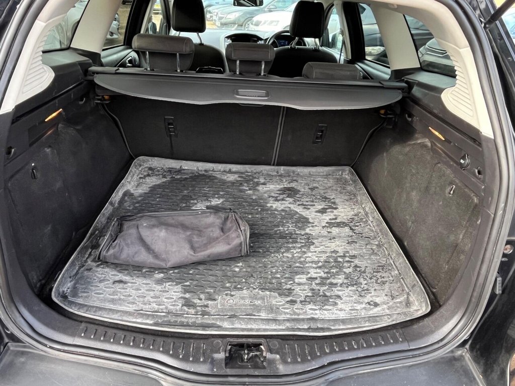 Used Ford Focus 2014 for sale - 76350570: Photo 24
