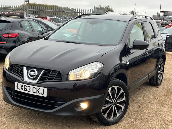 Used Nissan Qashqai+2 2013 for sale - 76279930: Photo 2