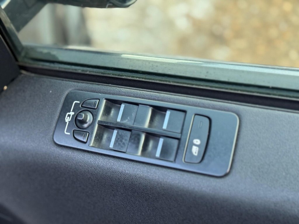 Used Land Rover Discovery Sport 2018 for sale - 77218543: Photo 34