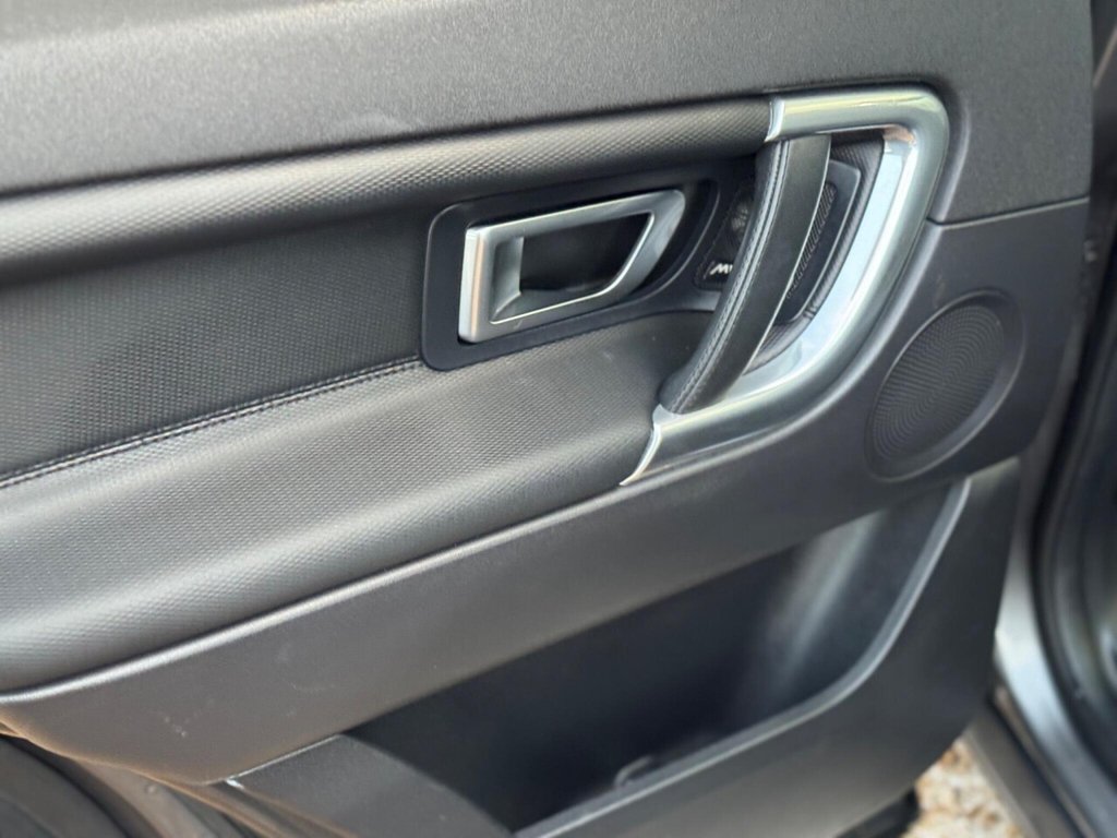 Used Land Rover Discovery Sport 2018 for sale - 77218543: Photo 40