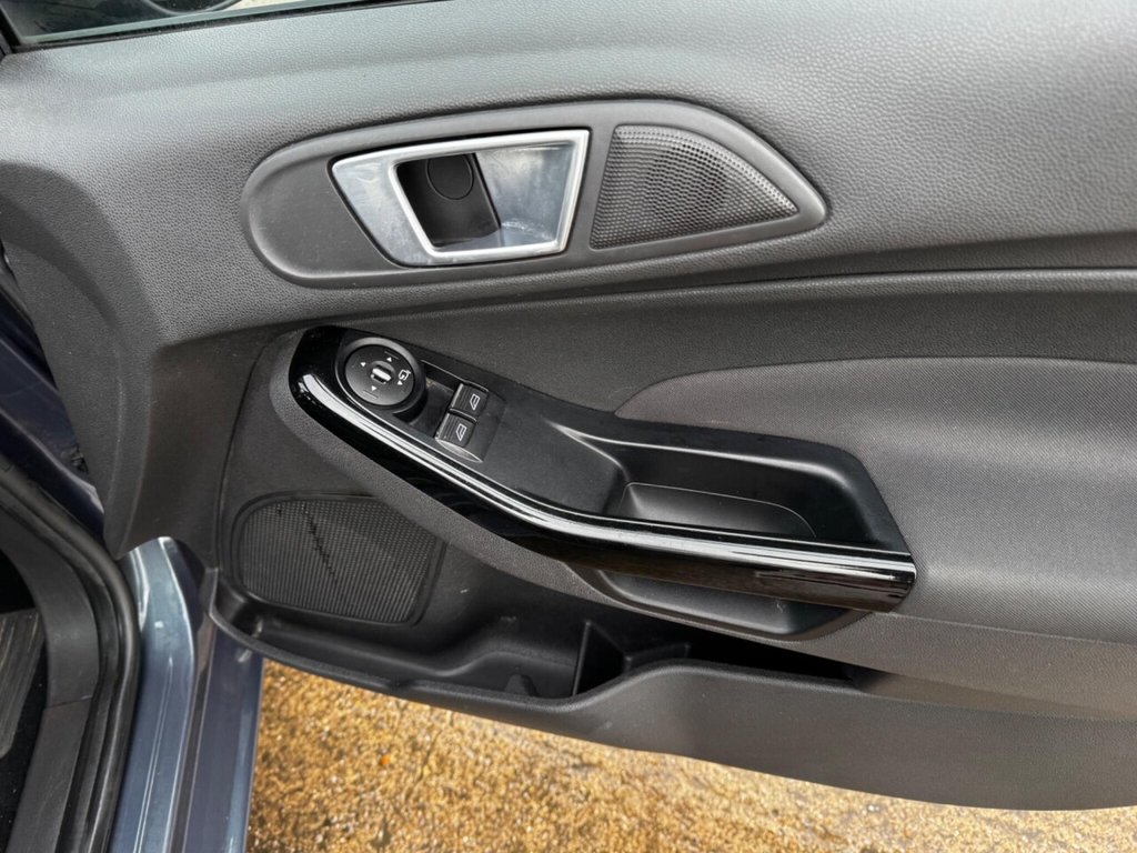 Used Ford Fiesta 2013 for sale - 77480164: Photo 38