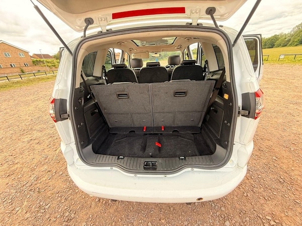 Used Ford S-Max 2011 for sale - 75136208: Photo 29