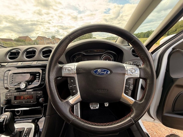 Used Ford S-Max 2011 for sale - 75136208: Photo 30