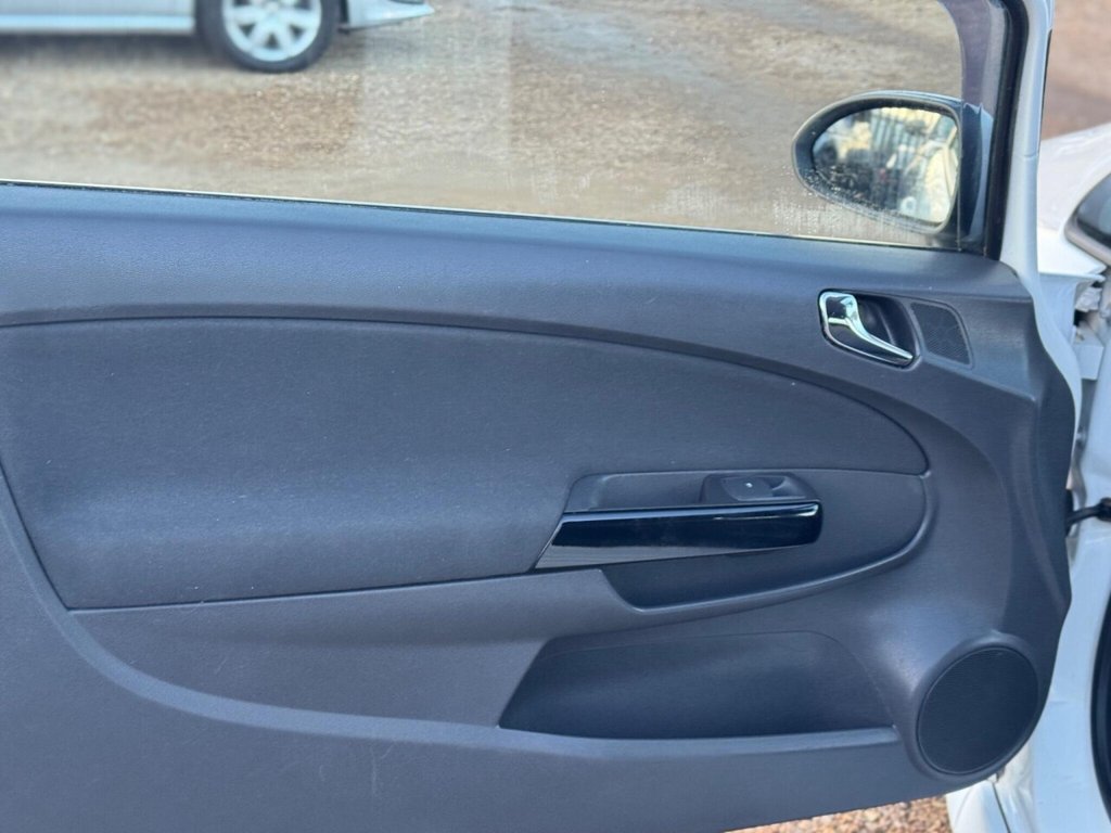 Used Vauxhall Corsa 2010 for sale - 78124040: Photo 36