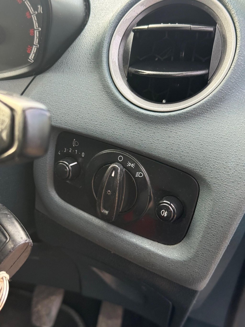 Used Ford Fiesta 2010 for sale - 77057711: Photo 34