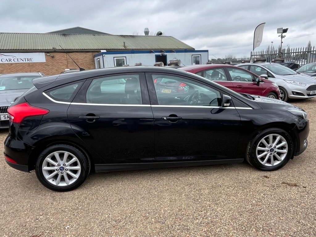 Used Ford Focus 2015 for sale - 78082896: Photo 16