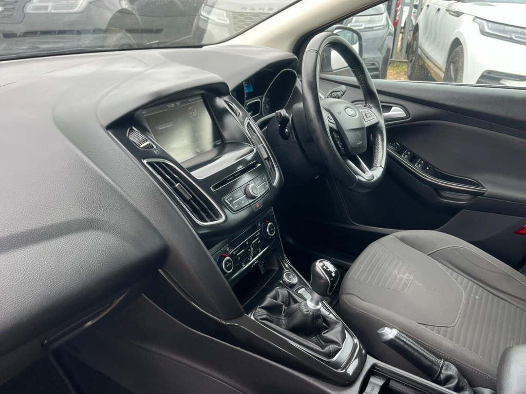 Used Ford Focus 2015 for sale - 78082896: Photo 23