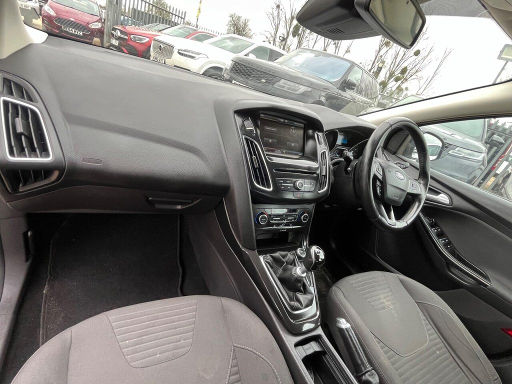 Used Ford Focus 2015 for sale - 78082896: Photo 24