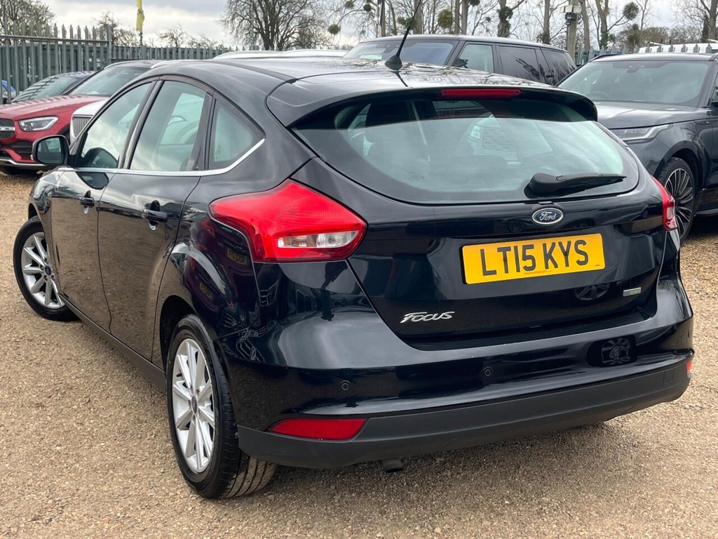 Used Ford Focus 2015 for sale - 78082896: Photo 4