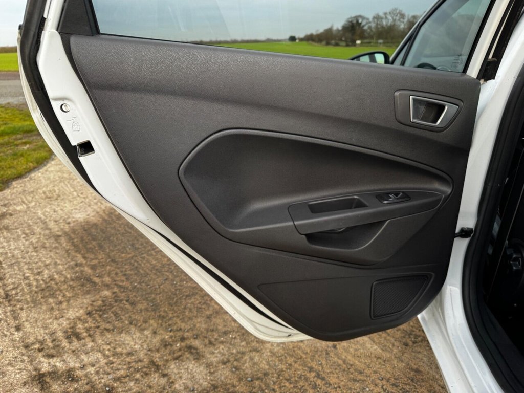 Used Ford Fiesta 2013 for sale - 77241726: Photo 47
