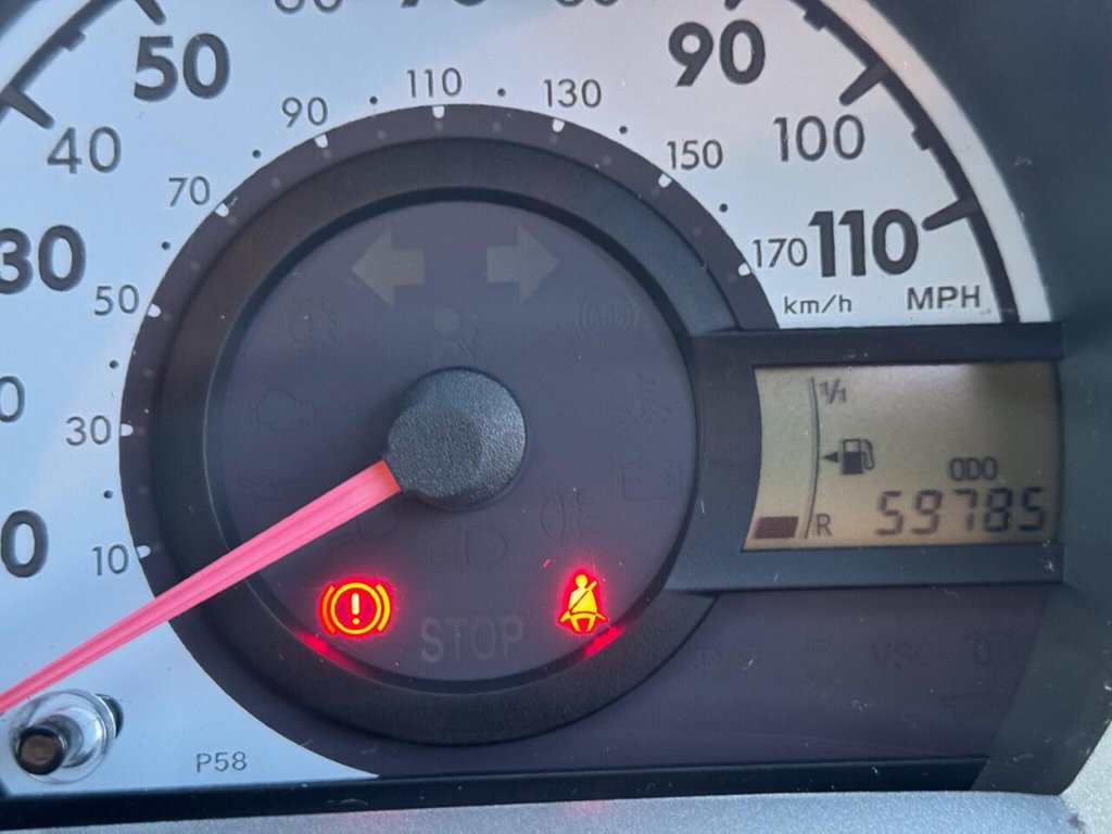 Used Toyota AYGO 2010 for sale - 77890941: Photo 37